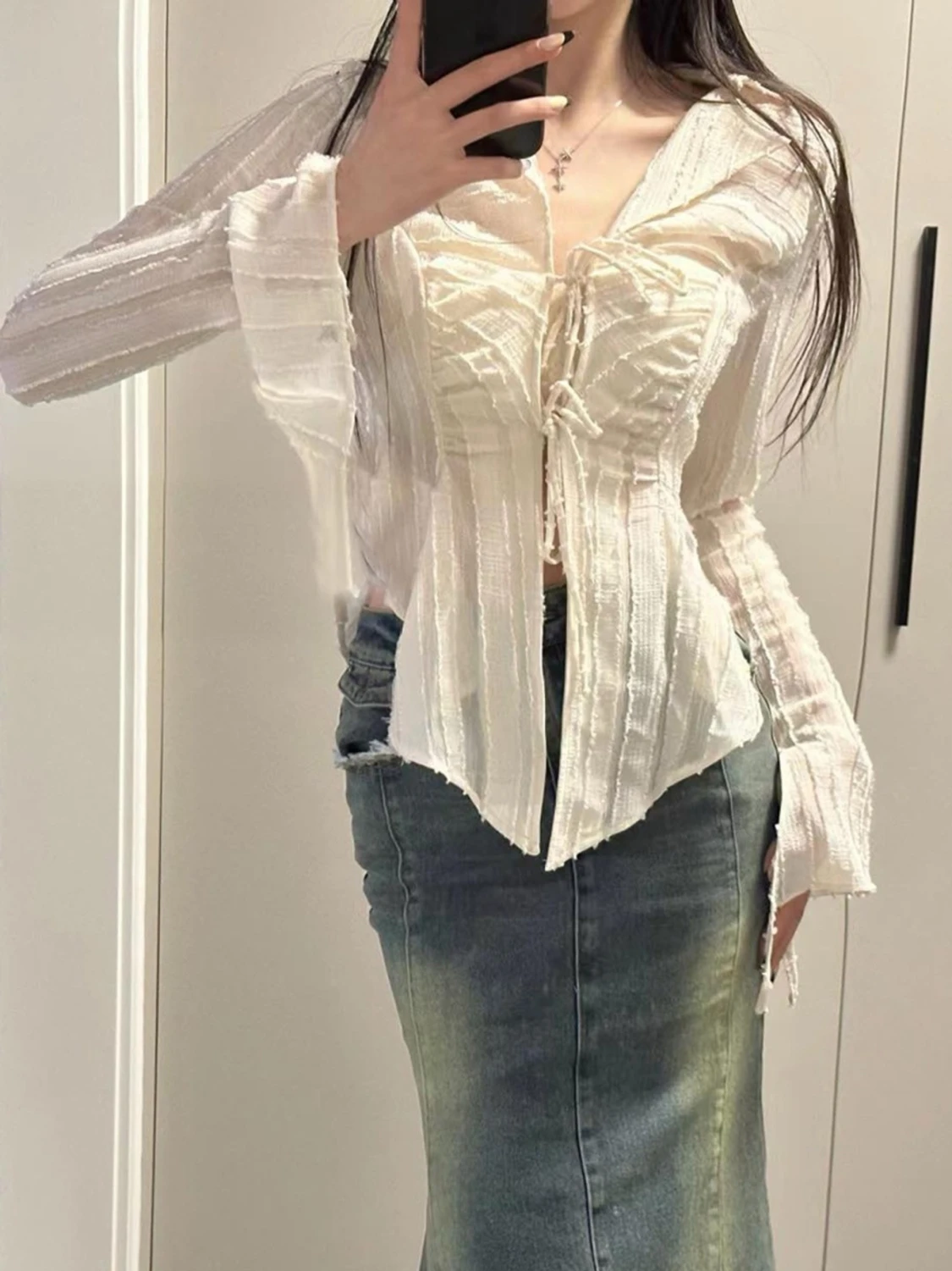 Vit transparent blus med knytning - 2