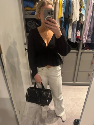 Blus - Blus med fin rygg