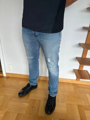Dondup Nina jeans  - Dondup Nina jeans herr| storlek: W30 L30| pris:599kr| skick:9,8/10| hör av dig vid minsta lilla fundering eller fråga| 