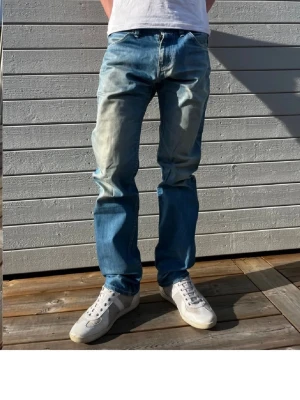 Levis 504 jeans - Säljer ett par ljusblå 504, modellen är 178