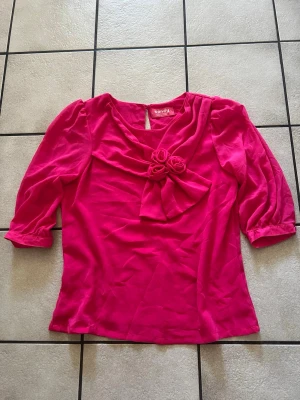 Blus storlek L/XL - Blus storlek L/XL