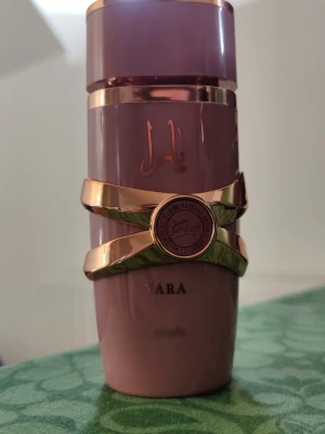 Lattafa Yara Elixir  - Lattafa Yara Elixir, ca 95ml kvar av 100ml