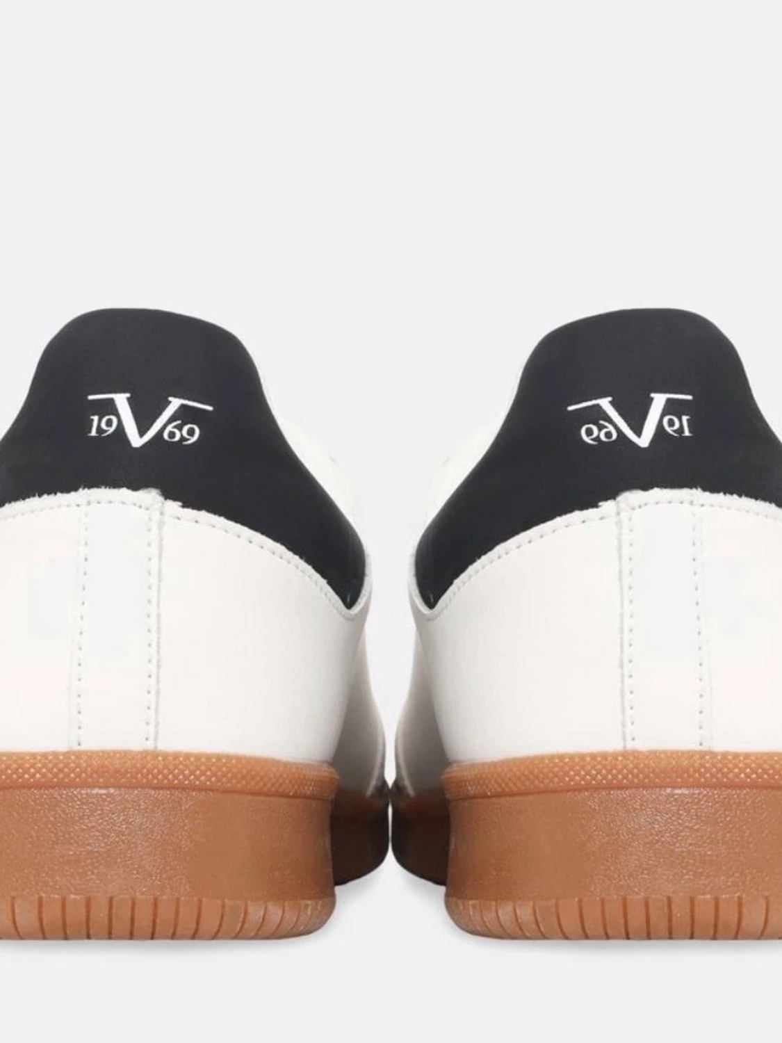 Vita sneakers från 19V69 italia  - 1