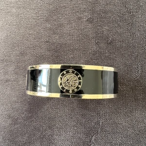 Dyrberg Kern - 200kr + frakt