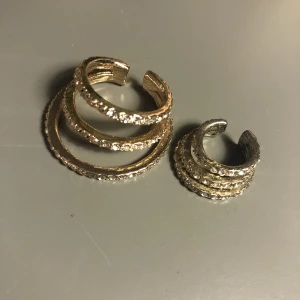 2st ear cuffs - 2st ear cuffs, en större och en mindre