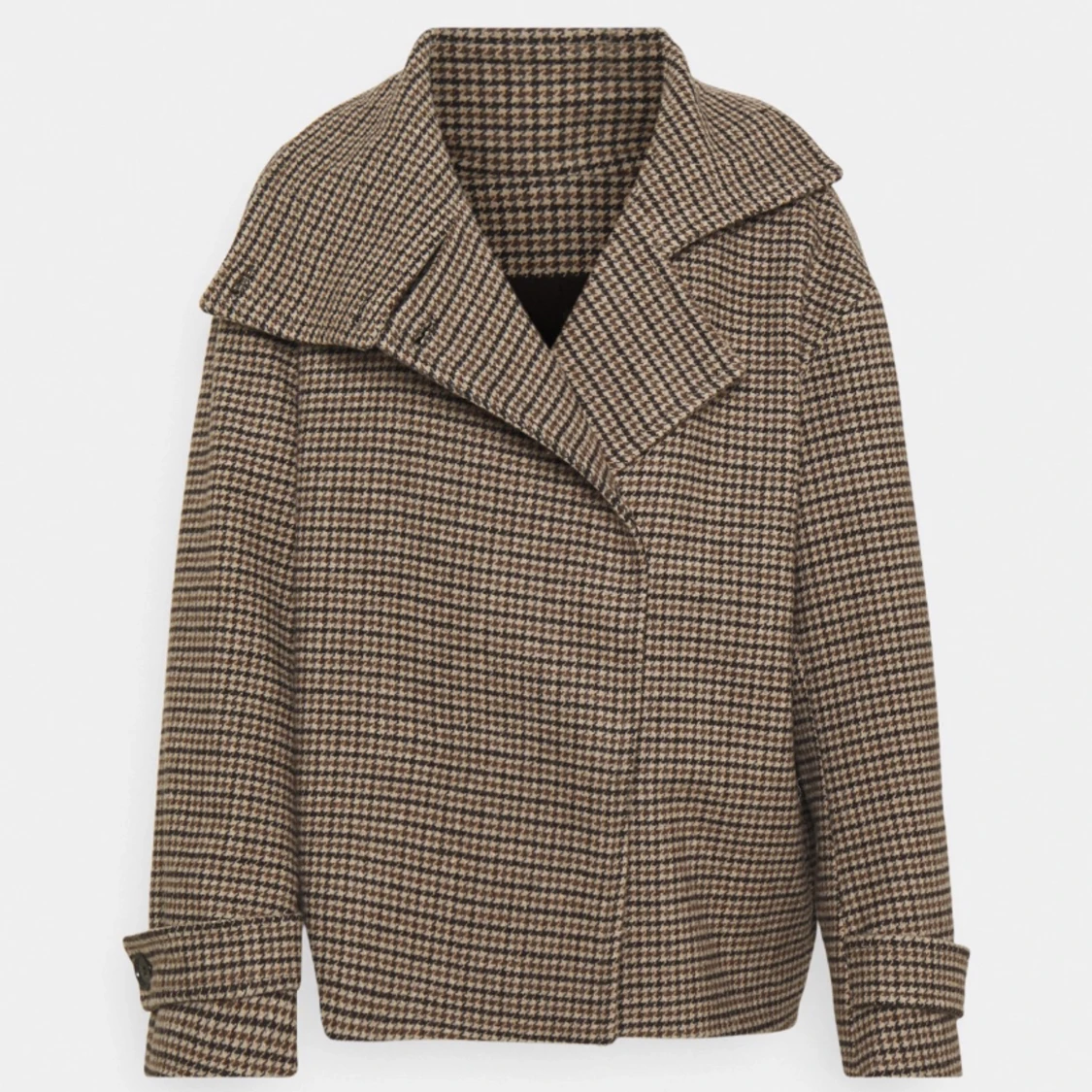 Arket jacka slutsåld