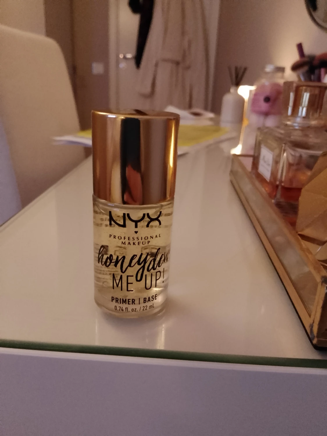 Nyx primer  - 90