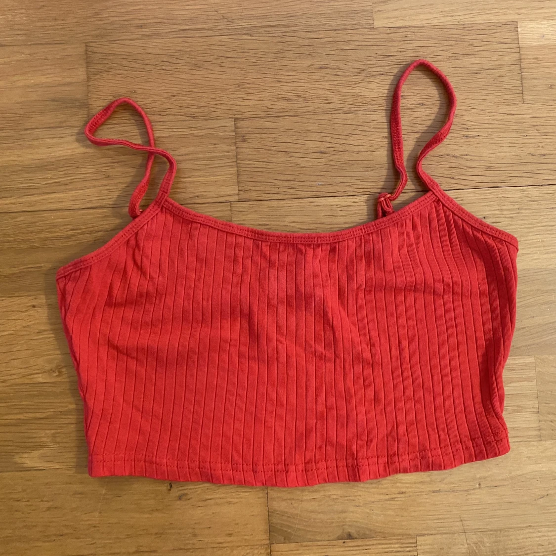 Röd croptop - 90