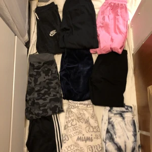 9st joggers - Storlek xs/s