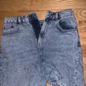 Fina jeansshorts från H&M , fint skick! Budet börjar på 50kr! Står ej för frakt!