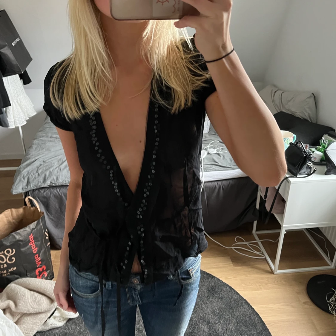 svart festtopp day birger et mikkelsen