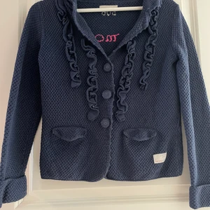 Odd Molly kofta - storlek 2 - Blå stickad kofta från Odd Molly. Storlek 2 - motsvarar M.  Använd några tillfällen. 