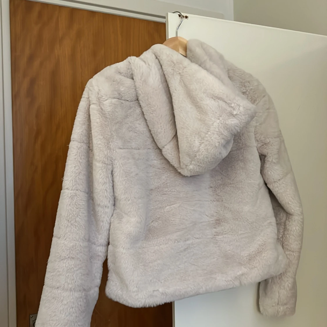 Pälsjacka från ONLY  - 90