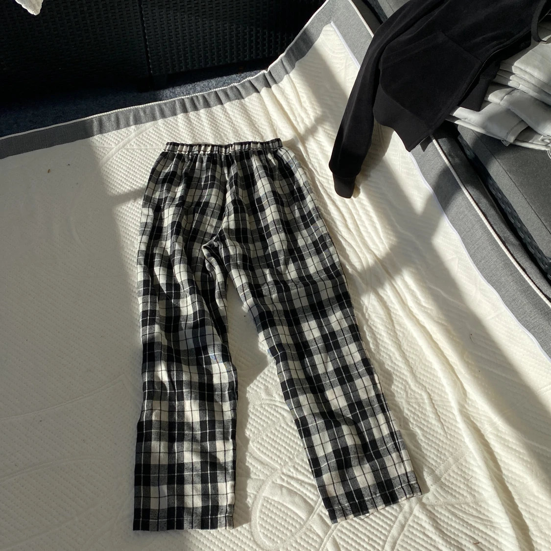 Pyjamas byxor strl 150