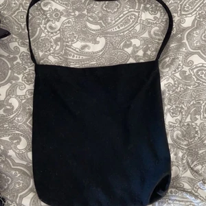 Tygpåse  - Säljer min tygpåse, måttet är 34 på längden och 32 på beredden