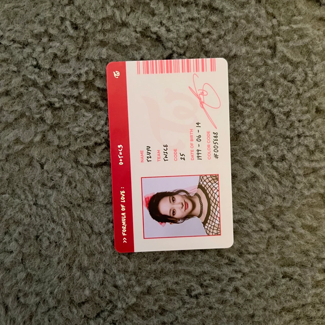 Tzuyu formula of love id kort