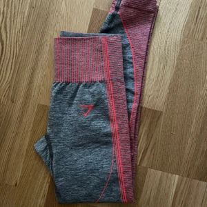 Gymshark tights - Knappt använda! Stl S.