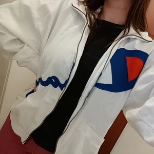 Champion jacka - Perfekt nu till hösten. Som ny!! 