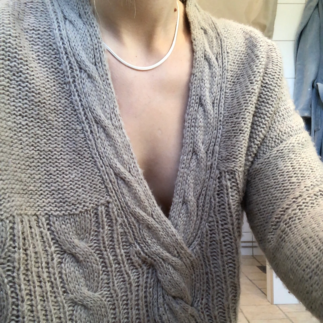 Beige brun stickad tröja - 90