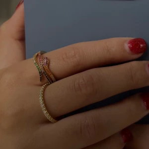 Ringar - ”Orm” 89kr och ”Diamant” guldpläterad (925 silver) 129kr💍 Frakt: 15-29kr* DIAMANT SLUTSÅLD