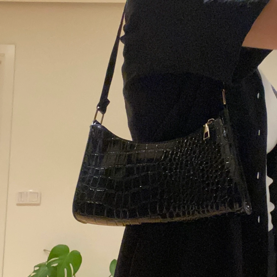 Svart väska  - 90