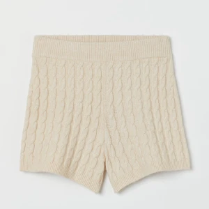 Shorts  - Mjukisshorts från hm, aldrig använda💘40kr + frakt