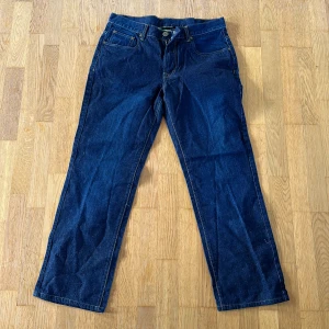 WATSON  - Storlek 52, bra skick inga defekter