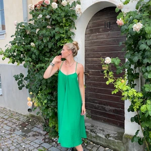 Långklänning - Lång klänning i storlek S