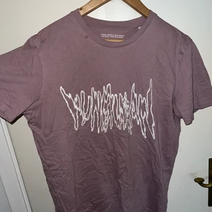 Yung lean tee - Lila yung lean tröja AAAHHH