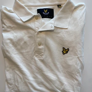 Skjorta  - Skit fin skjorta jag köpt på secondhand