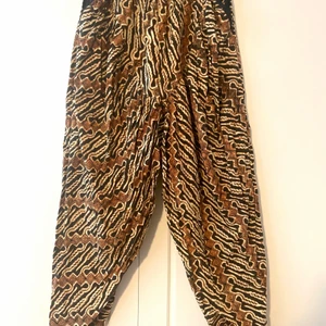 Byxor - Storlek S men passar även en xs,m