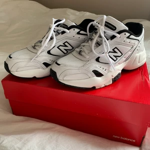 New Balance strl 39 - Ej använda, endast testade och tyvärr för små. Nyskick!! 