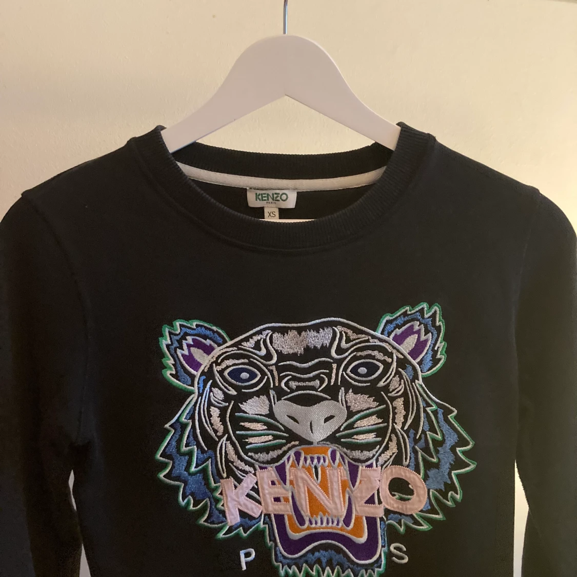 Kenzo sweatshirt. - 90