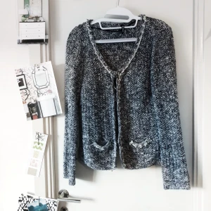 Kappahl / Kofta / Blå melerad / •Strl 40/42• - Fint skick