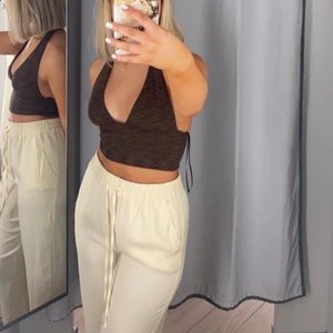 Linnebyxor från HM🤎 - Oanvända och högmidjade i storlek M men känns som en S!!