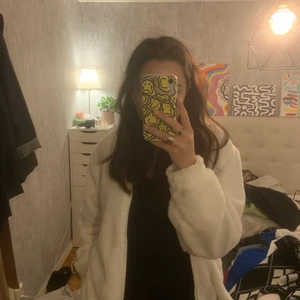 Vit fleecejacka - Supermysig!