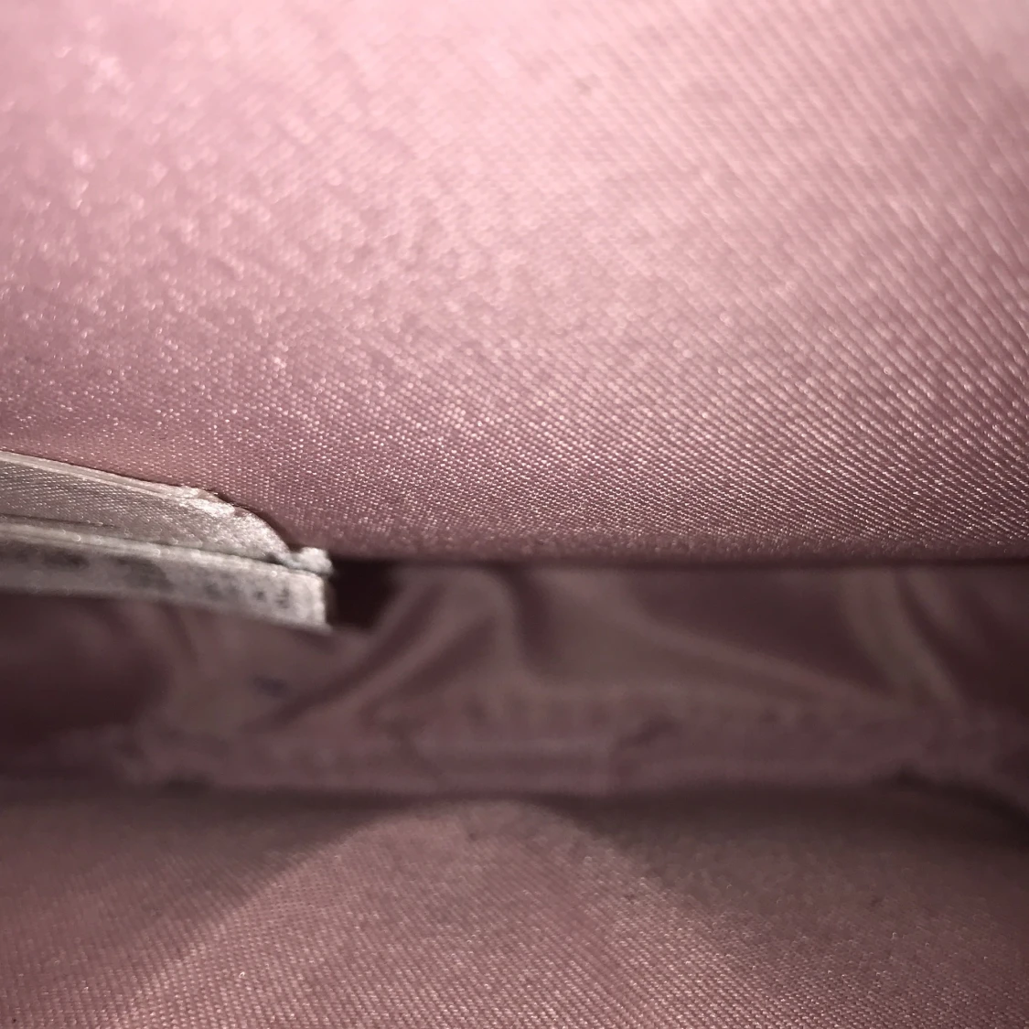 En glass väska - 90