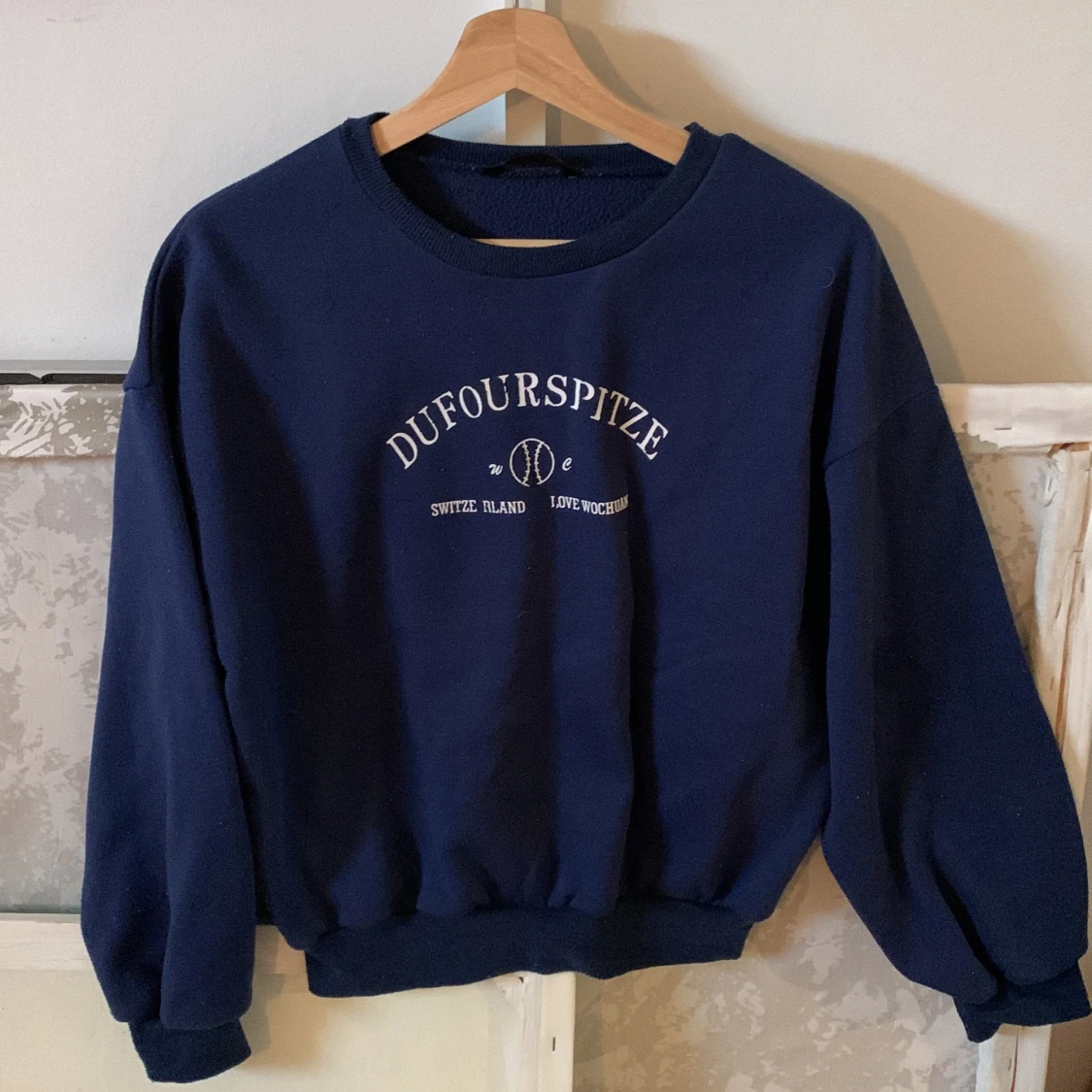 Tröja från SHEIN storlek M men är som en S