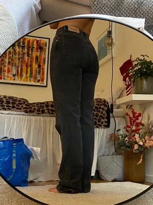 A dsgn jeans  - A-dsgn jeans får små för mig 