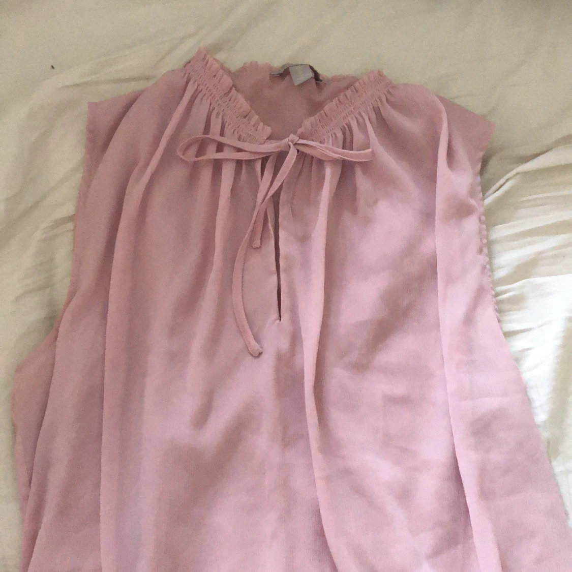 Kortärmad löst linne ljus rosa 