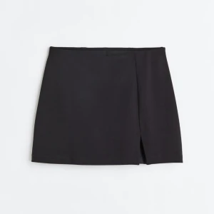 Kjol - Använd 1 gång. 