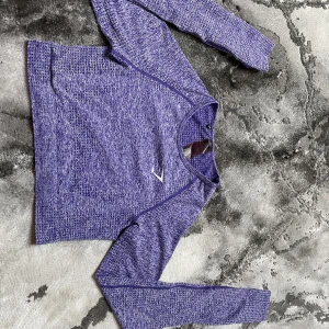 Gymshark croptop - Storlek M