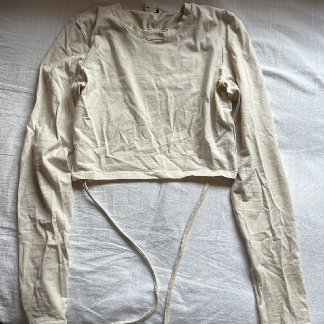 Monki magtröja med öppen rygg - 90