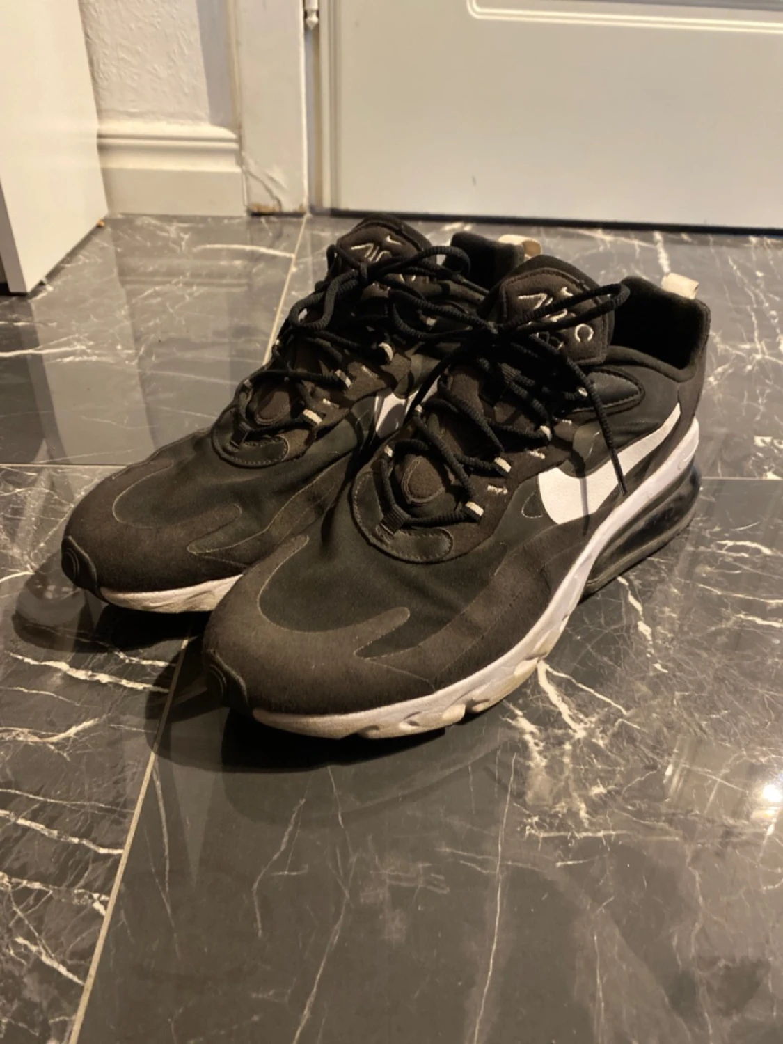 Nike air max 270 react sneakers