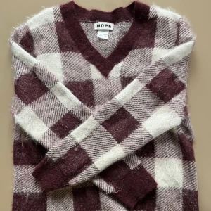 Hope tröja - Hope stickad tröja storlek 48/50 Medium. Knappt använd ny pris 1499