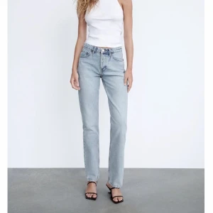 Zara Jeans - Jeans från Zara som inte kommer till användning💞