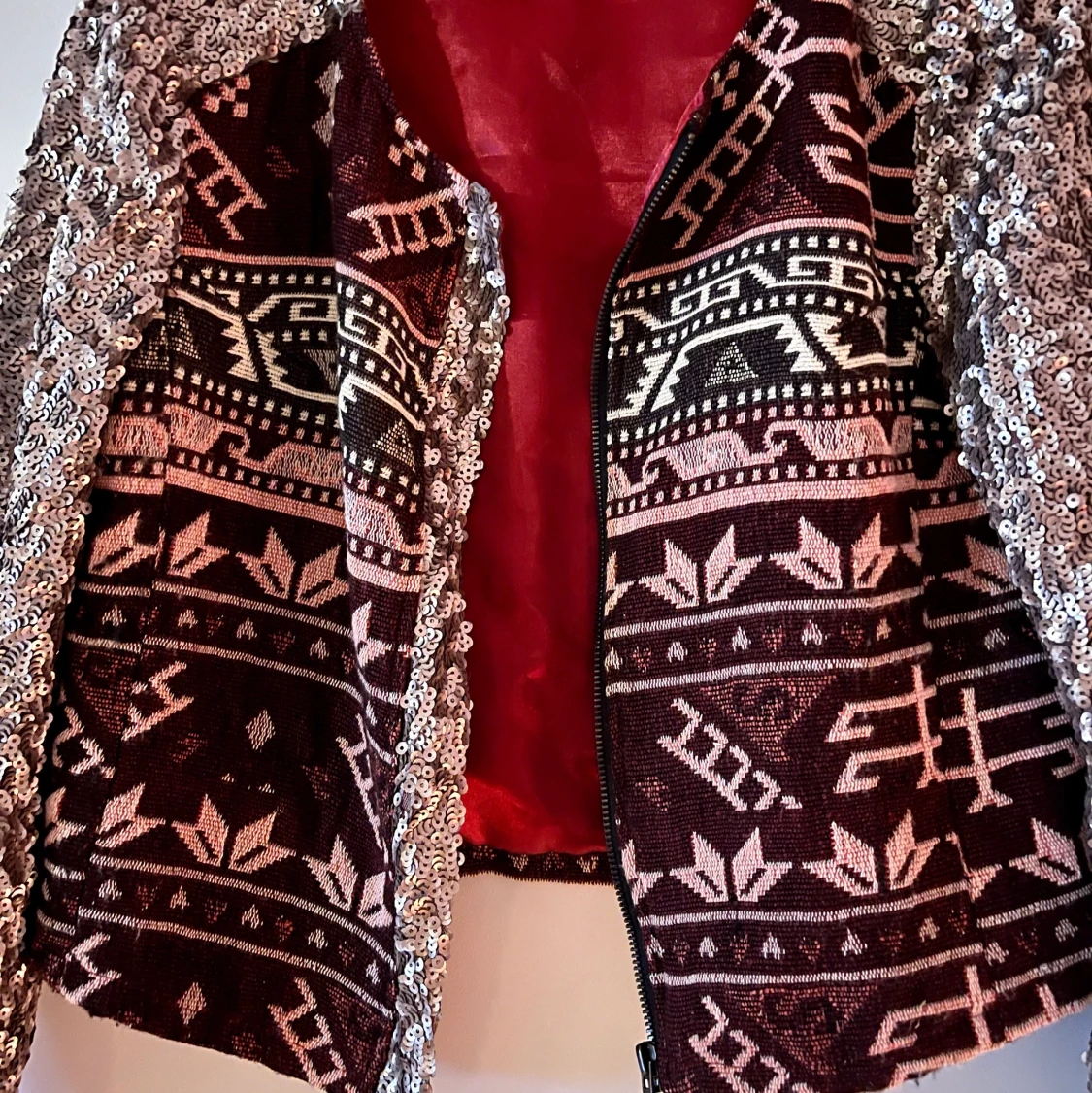 Kort jacka/top med paljetter - 91