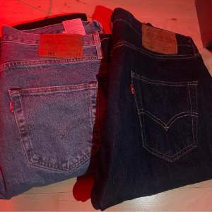 Säljer Levis jeans 501 herrmodell, storlek 30/34 i både, 1 par för 300 och både för 500! knappt använda 