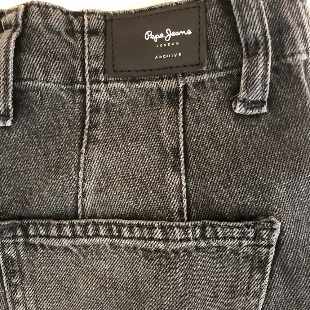 Svart jeans från pepe jeans. Jeans & Byxor.