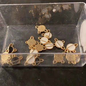 Planeter - 19 st för 20kr